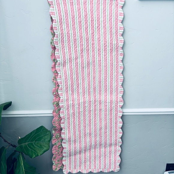Williams Sonoma Pink and Green Quilted Table Runner - Picture 4 of 5